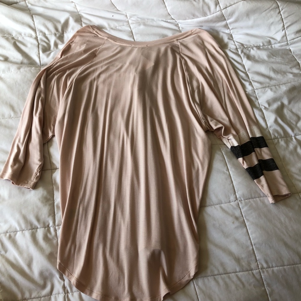 HP!🎉 NWOT 3/4 Sleeve Lace Up Tee - Picture 5 of 6